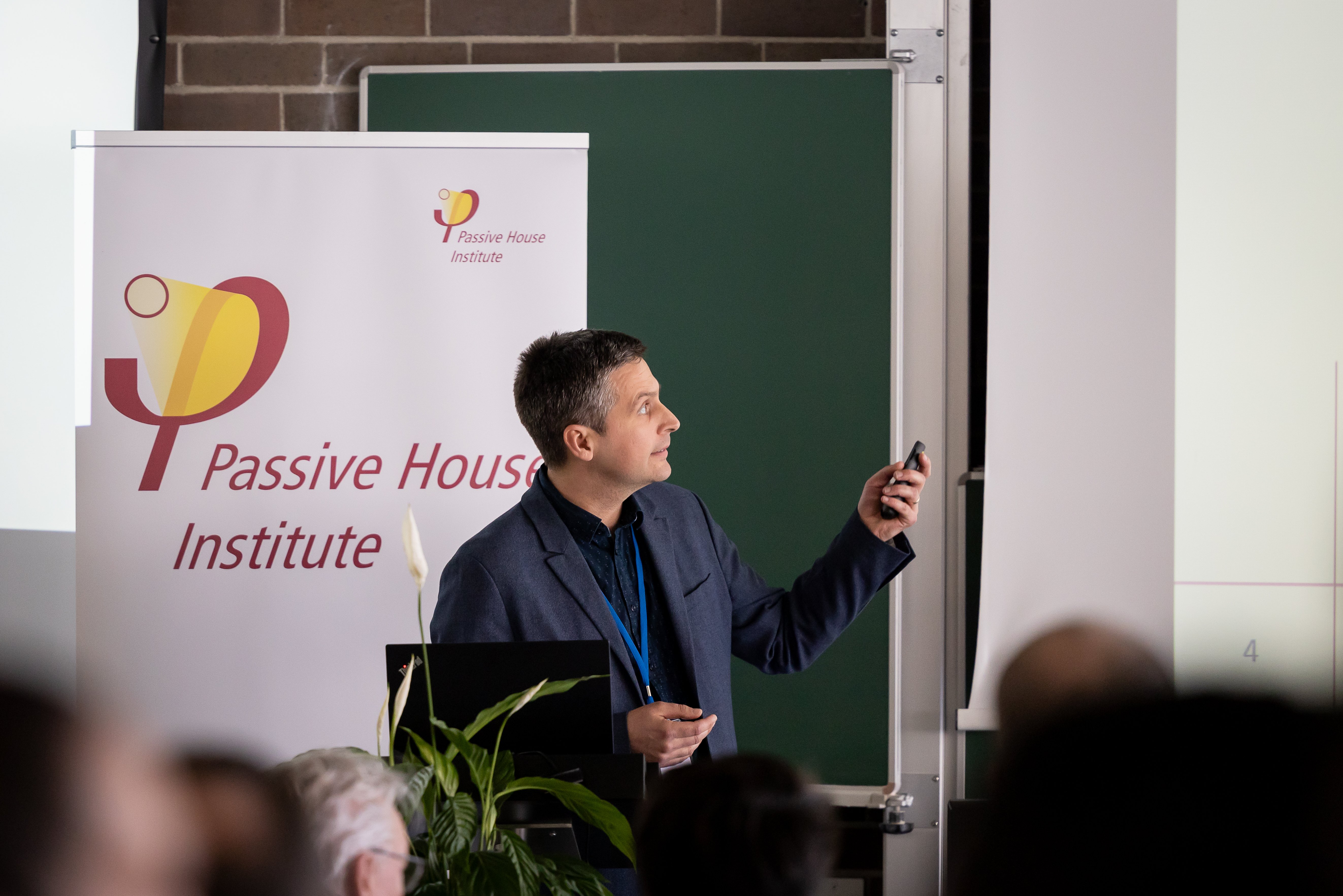 talesinfocuscom-2465