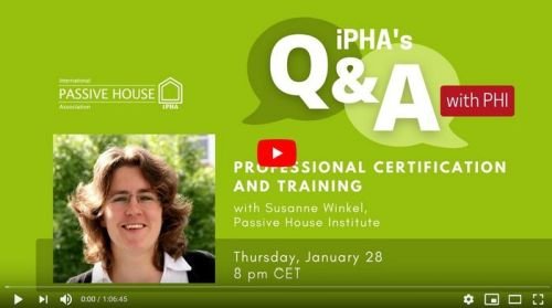 qandawith_playpng__700x507_q85_subsampling-2_upscale_az